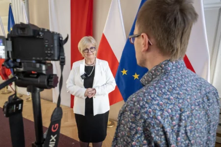Uczestnicy uroczystości wręczenia odznaczeń państwowych