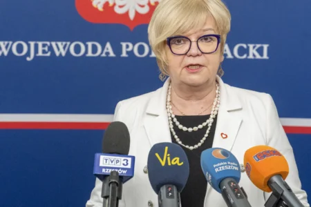 Konferencja prasowa dotycząca rozpoczynającej się kwalifikacji wojskowej.