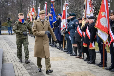 Uczestnicy obchodów Narodowego Dnia Pamięci Żołnierzy Wyklętych