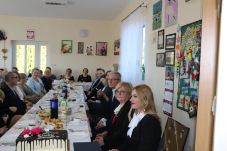 Uczestnicy spotkania w Klubie Senior+ w Tokarni