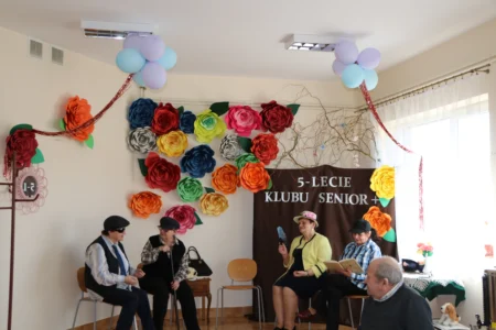 Uczestnicy spotkania w Klubie Senior+ w Tokarni