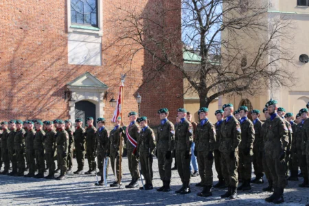 Rzeszów uczcił 106. rocznicę śmierci płk. Leopolda Lisa-Kuli - majora piechoty Wojska Polskiego, kawalera Orderu Virtuti Militari. W uroczystościach wzięła udział wojewoda podkarpacki Teresa Kubas-Hul.