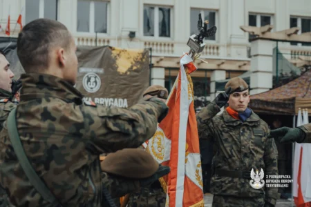 Uczestnicy przysięgi wojskowej podkarpackich terytorialsów