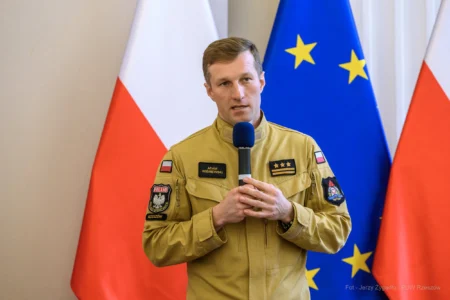 Uczestnicy spotkania dotyczącego obrony cywilnej