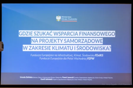 Ekran z wyświetlonym punktem spotkania: Gdzie szukać wsparcia finansowego na projekty samorządowe w zakresie klimatu i środowiska? Środki krajowe i regionalne.