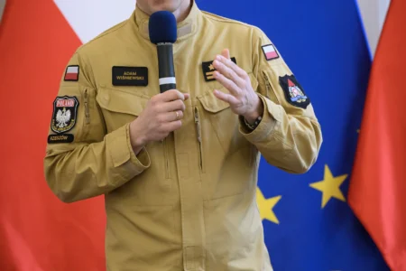 Uczestnicy spotkania dotyczącego obrony cywilnej