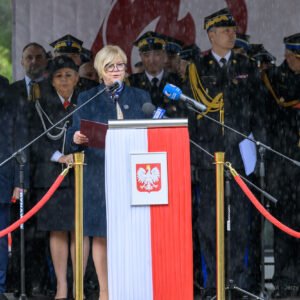 Zdjęcie przedstawia uczestników Wojewódzkich Obchodów Dnia Strażaka
