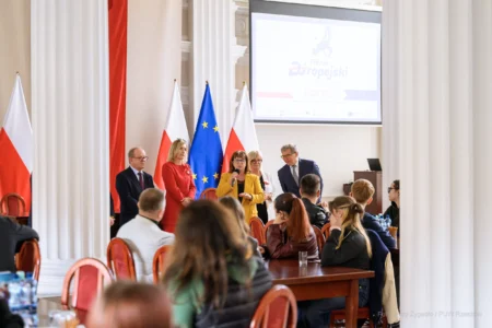 Uczestnicy rozpoczęcia gry miejskiej