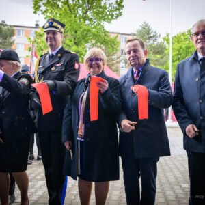 Zdjęcie przedstawia uczestników Wojewódzkich Obchodów Dnia Strażaka