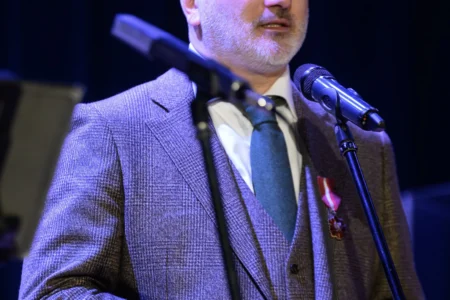 Paweł Steczkowski, uhonorowany prestiżowym Medalem Gloria Artis.