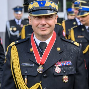 Zdjęcie przedstawia uczestników Wojewódzkich Obchodów Dnia Strażaka