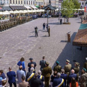 Zdjęcie przedstawia uczestników uroczystości Święta Konstytucji 3 Maja