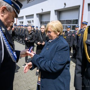 Zdjęcie przedstawia uczestników Wojewódzkich Obchodów Dnia Strażaka