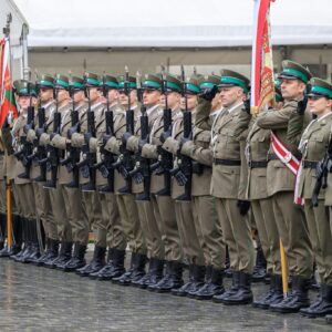 Zdjęcie przedstawia uczestników Święta Straży Granicznej
