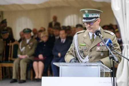 Zdjęcie przedstawia uczestników Święta Straży Granicznej