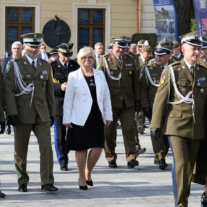 Zdjęcie przedstawia uczestników obchodów Święta 21 Brygady Strzelców Podhalańskich