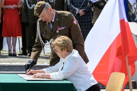 Uczestnicy przysięgi wojskowej 20 Przemyskiej Brygady Obrony Terytorialnej