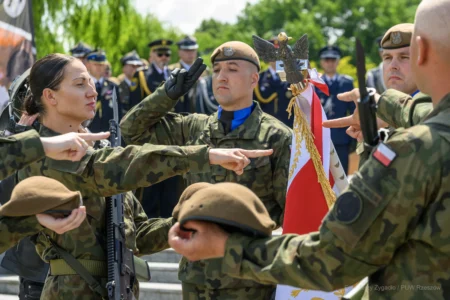 Uczestnicy przysięgi wojskowej 20 Przemyskiej Brygady Obrony Terytorialnej