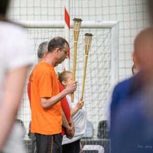 Zdjęcie przedstawia uczestników Spartakiady Środowiskowych Domów Samopomocy