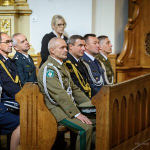 Zdjęcie przedstawia uczestników obchodów Dnia Krajowej Administracji Skarbowej