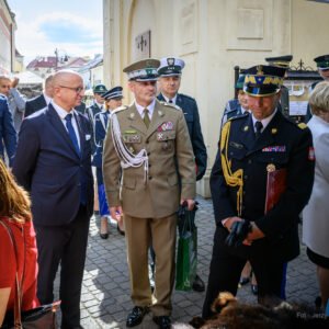 Zdjęcie przedstawia uczestników obchodów Dnia Krajowej Administracji Skarbowej