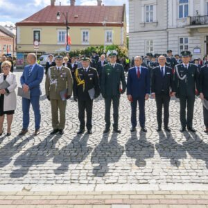 Zdjęcie przedstawia uczestników obchodów Dnia Krajowej Administracji Skarbowej