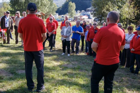 Uczestnicy obchodów z okazji Dnia Ratownika Górskiego