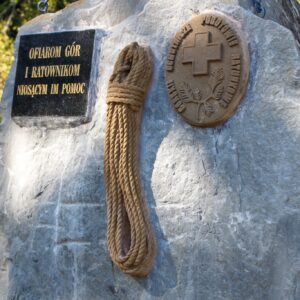 Uczestnicy obchodów z okazji Dnia Ratownika Górskiego