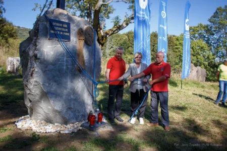 Uczestnicy obchodów z okazji Dnia Ratownika Górskiego