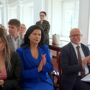 Zdjęcie przedstawia uczestników gali Lodołamacze