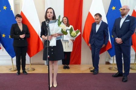 Zdjęcie przedstawia uczestników gali Lodołamacze