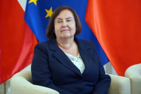 Zdjęcie przedstawia uczestników forum rad seniorów