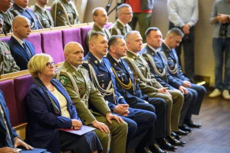 Zdjęcie przedstawia uczestników obchodów Święta Terenowych Organów Wykonawczych Ministra Obrony Narodowej