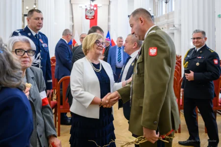 Zdjęcie przedstawia uczestników spotkania z Sybirakami