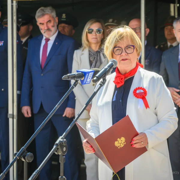 Uczestnicy majowych uroczystości patriotycznych