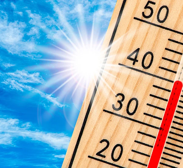 Zdjecie przedstawia fragment termometrów z wysoką temperaturą