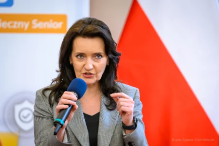 Zdjęcie przedstawia uczestników konferencji