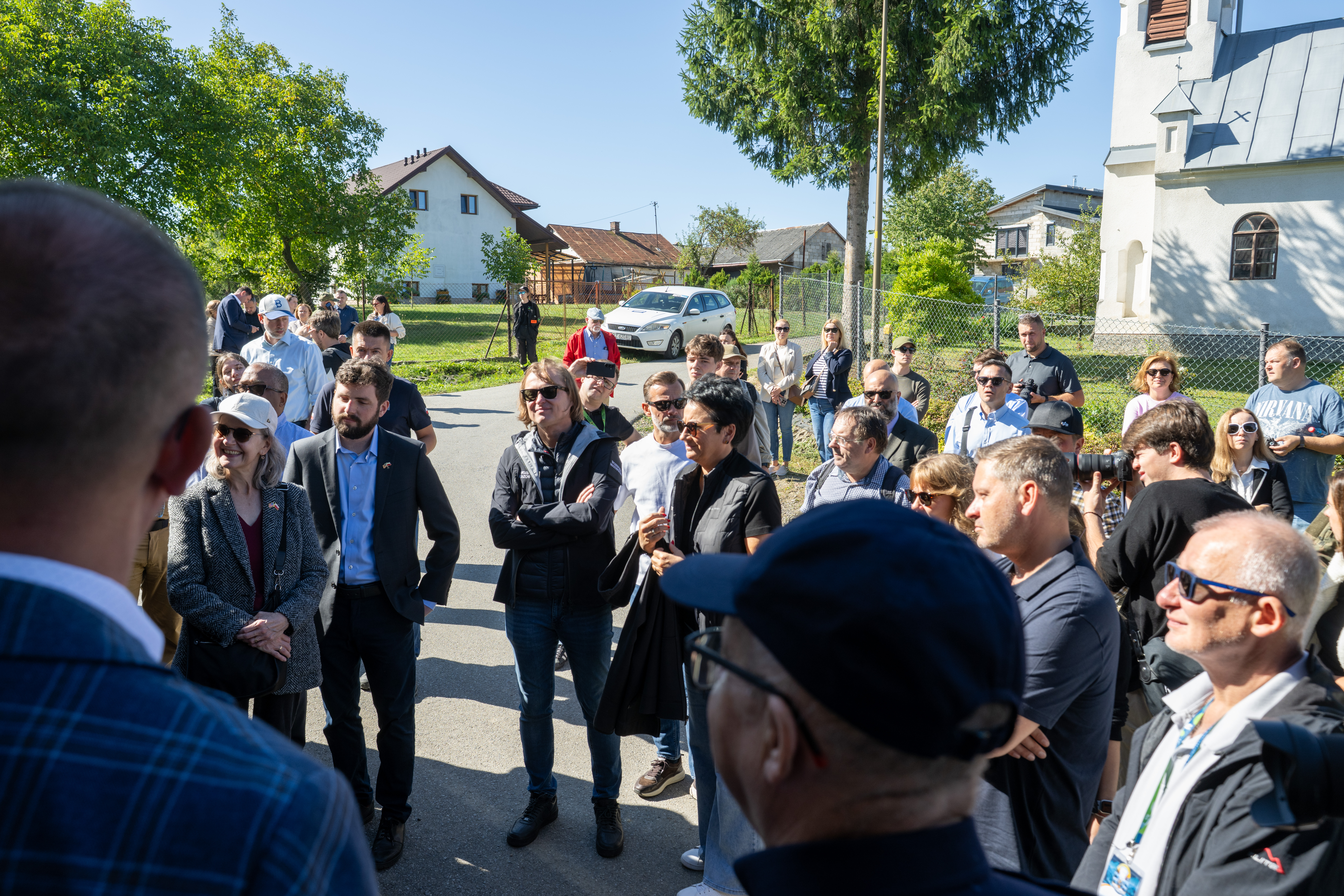 Zdjęcie przedstawia uczestników ćwiczenia wojewódzkiego Podniebyle